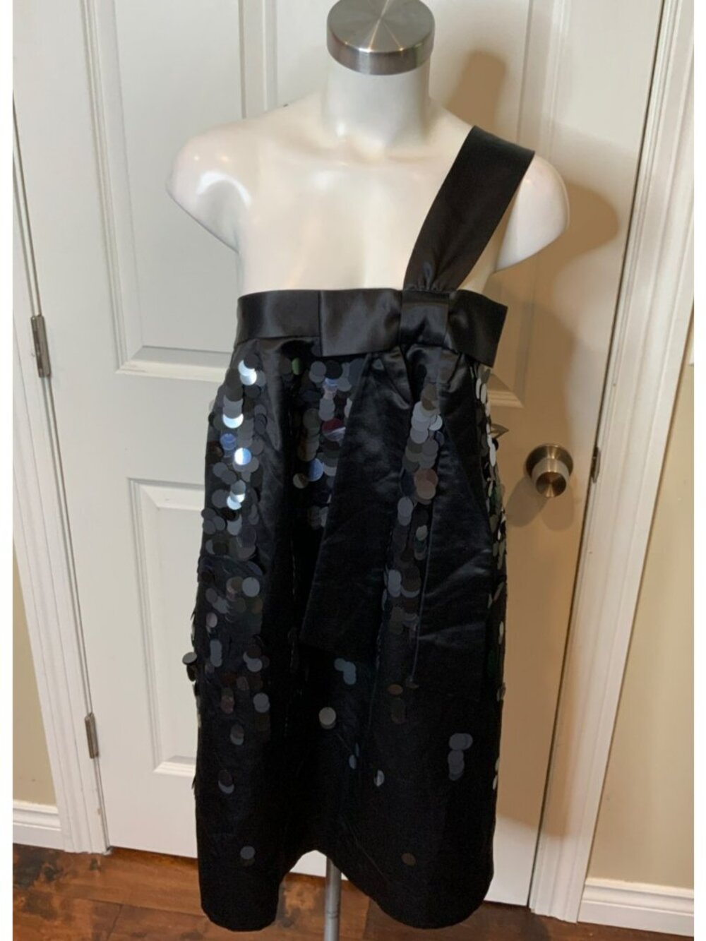 Kate Spade New York Black Satin Sequin You Dazzle Me Mini Dress, Size 6 NWT $525